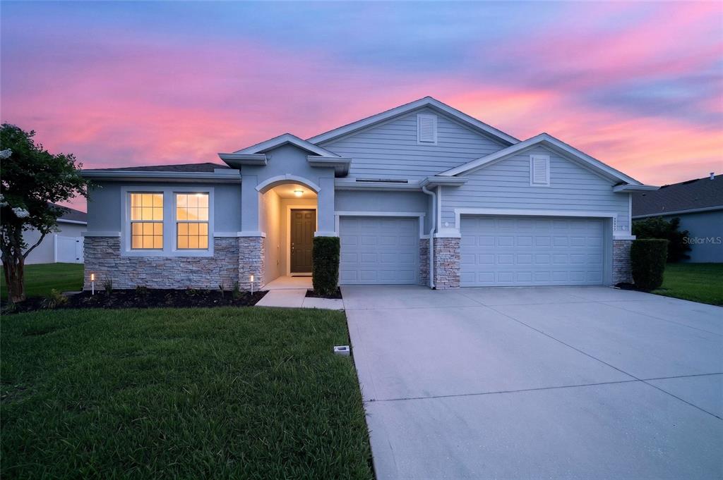 4572 SW 65TH PLACE