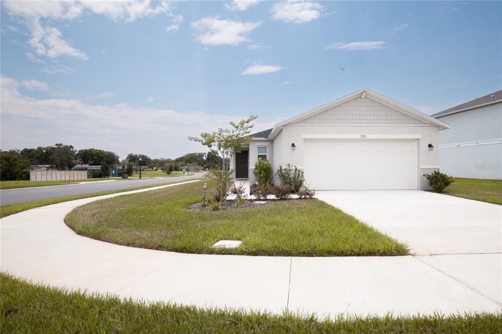 9791 NE CARSON WAY, LEESBURG, FL — photo 4 of 30