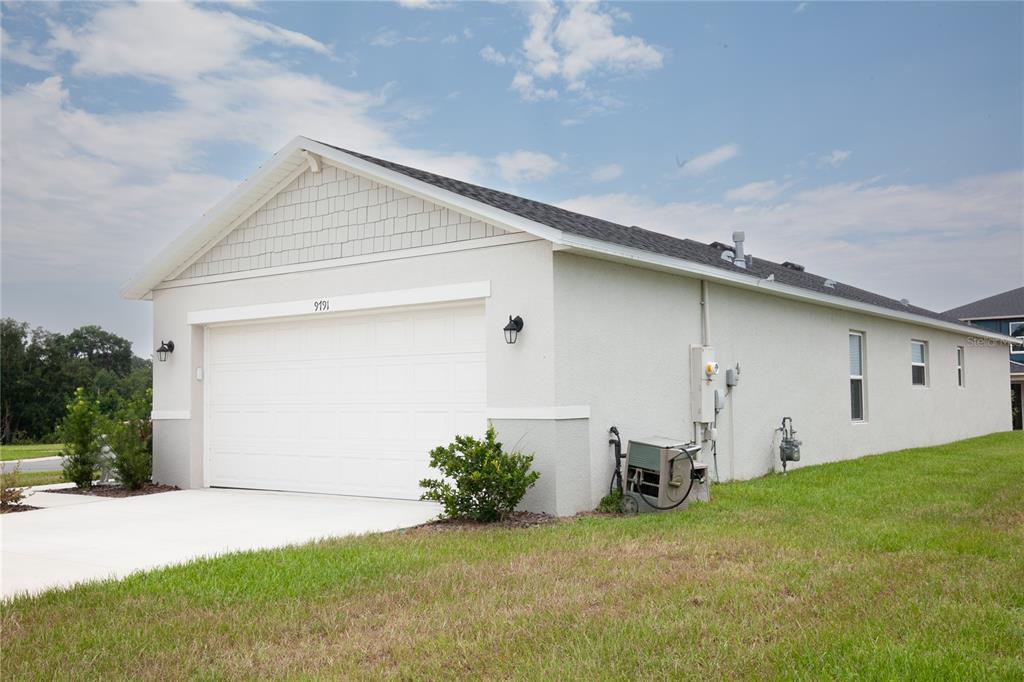 9791 NE CARSON WAY, LEESBURG, FL — photo 5 of 30