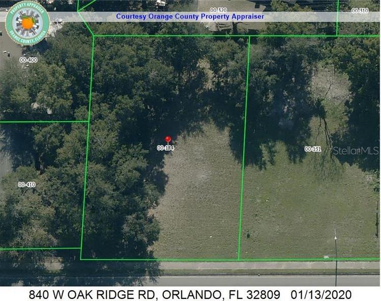 This is an aerial property map showing a vacant lot outlined in green — 840 W OAK RIDGE ROAD, ORLANDO, FL