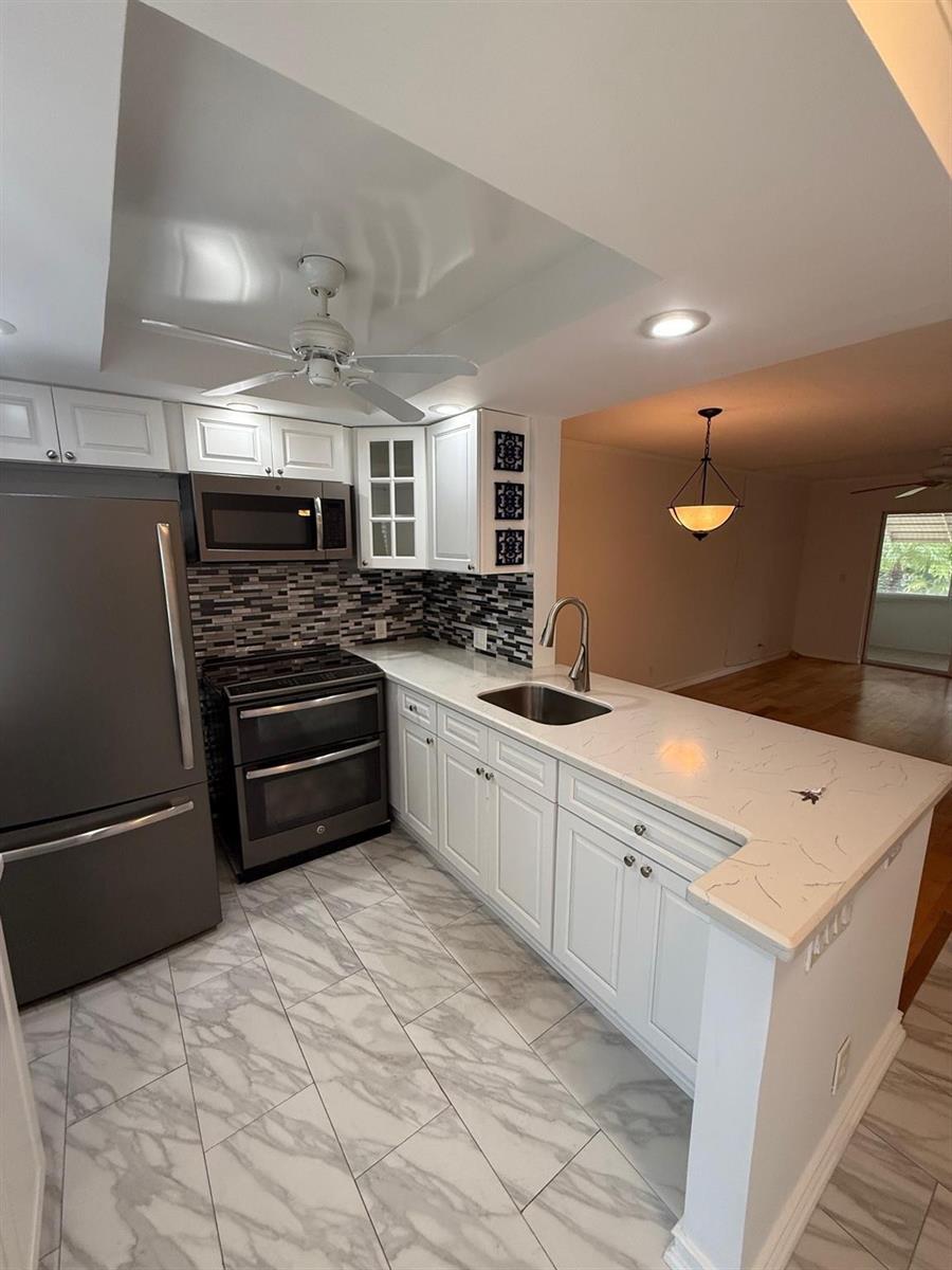 2141 NE 1st Court # 102, Boynton Beach FL 33435