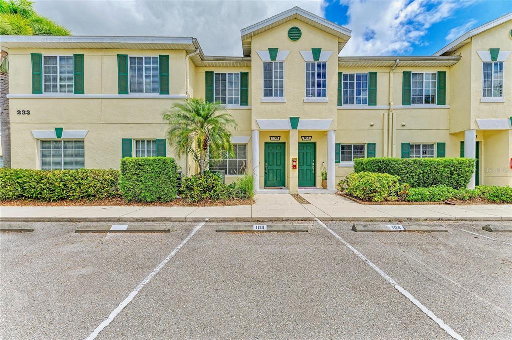 233 CAPE HARBOUR LOOP UNIT 103