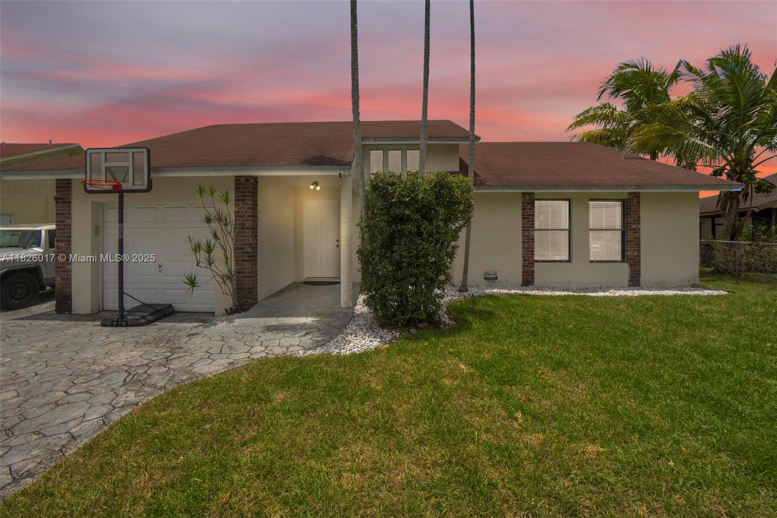 4947 NW 91st Ter, Sunrise FL 33351