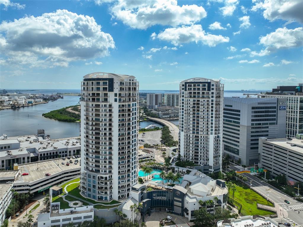 1209 E CUMBERLAND AVENUE UNIT 2404
