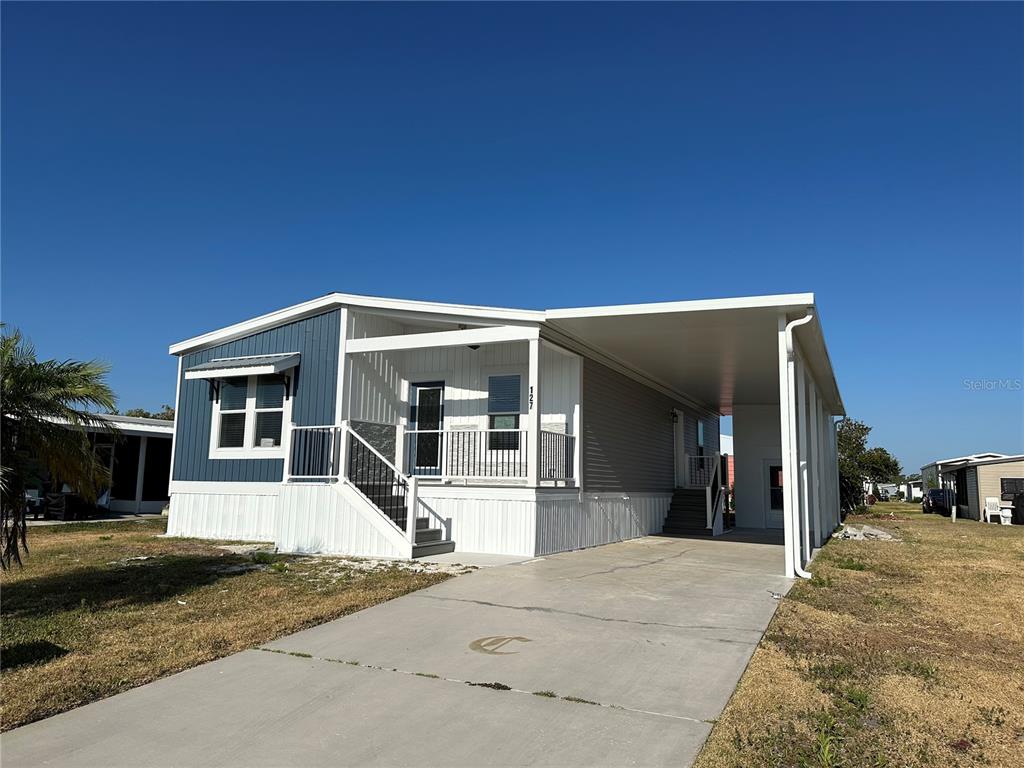 127 NAUTICAL DRIVE