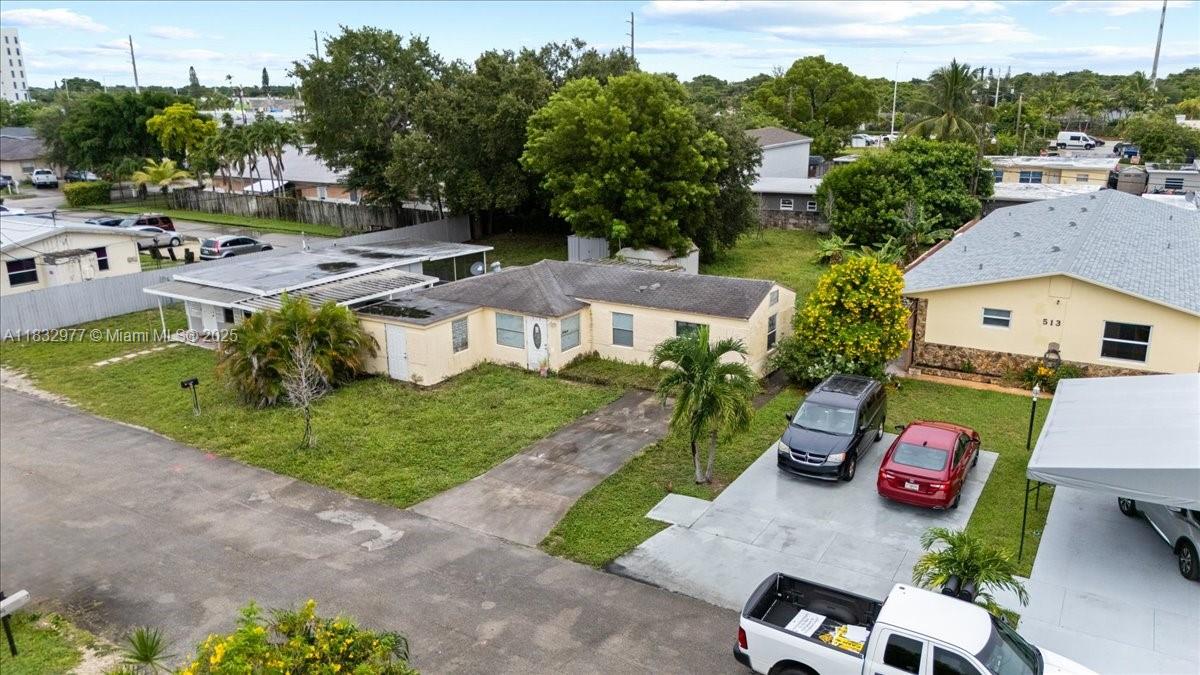 519 N 60th Way, Hollywood FL 33024