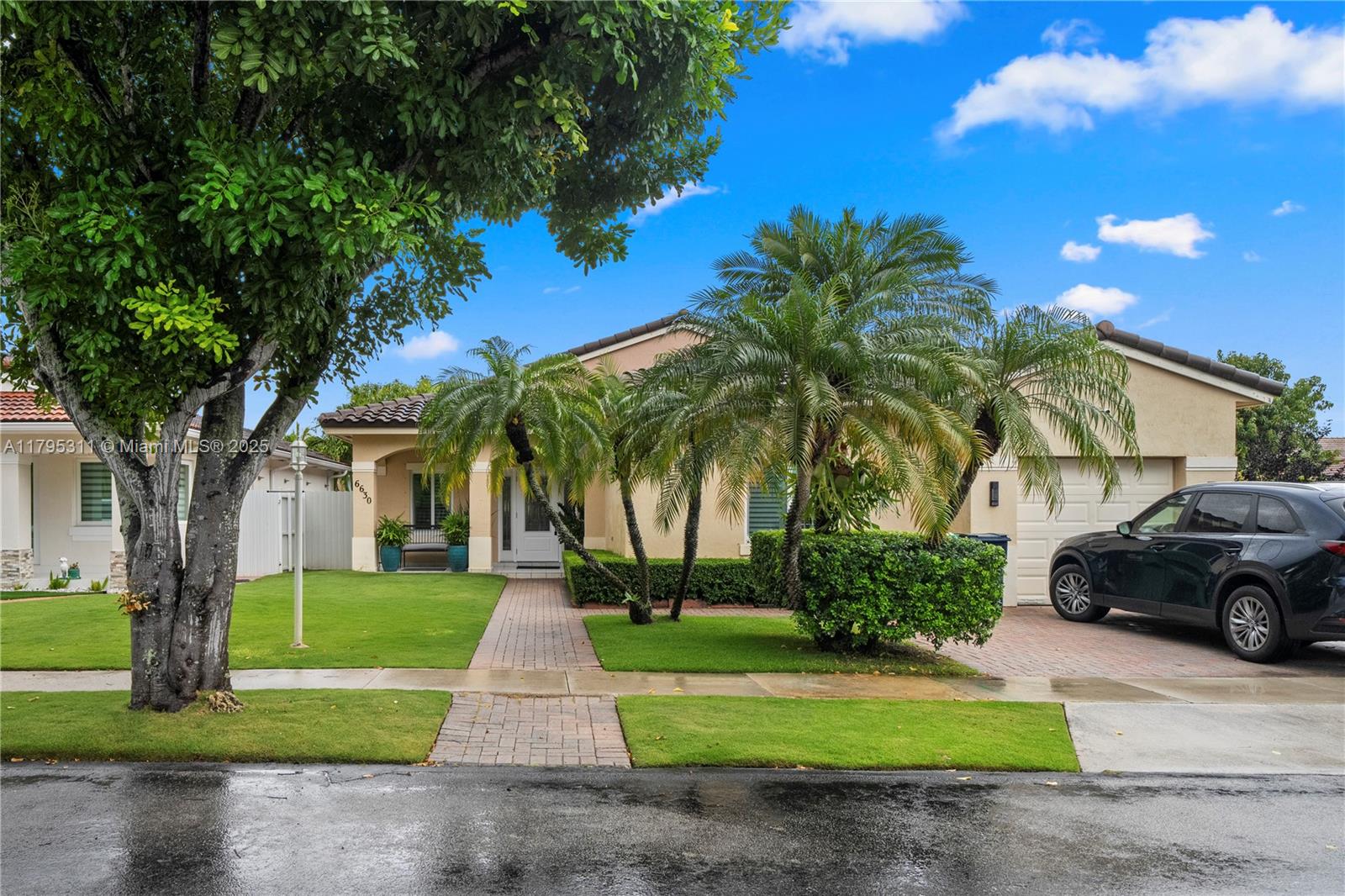 6630 SW 159th Pl, Miami FL 33193