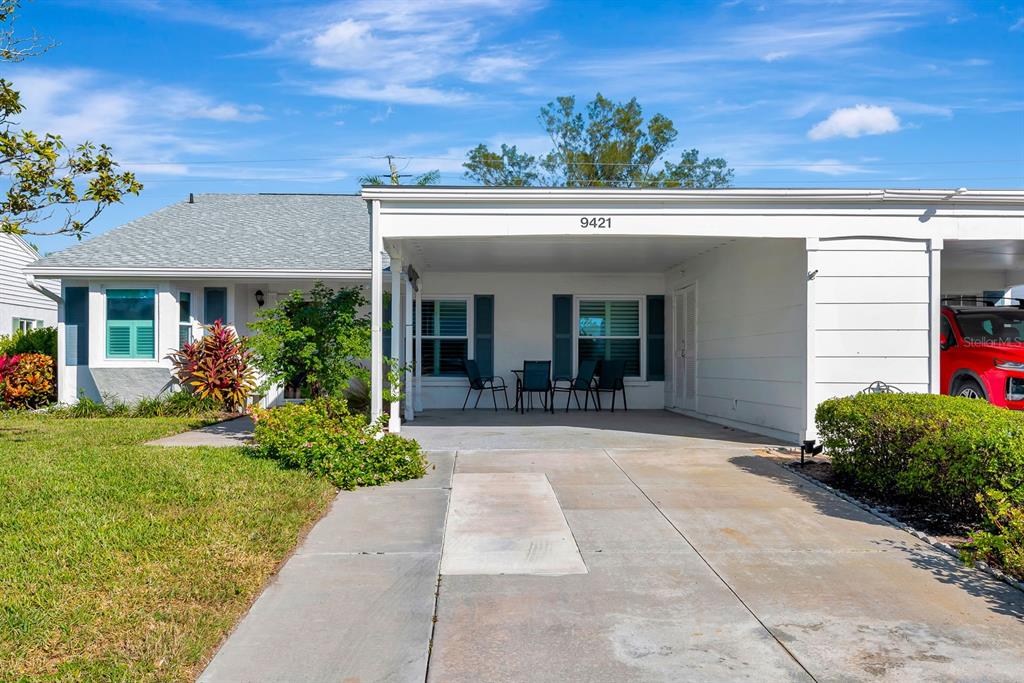 9421 KINGSTON DRIVE