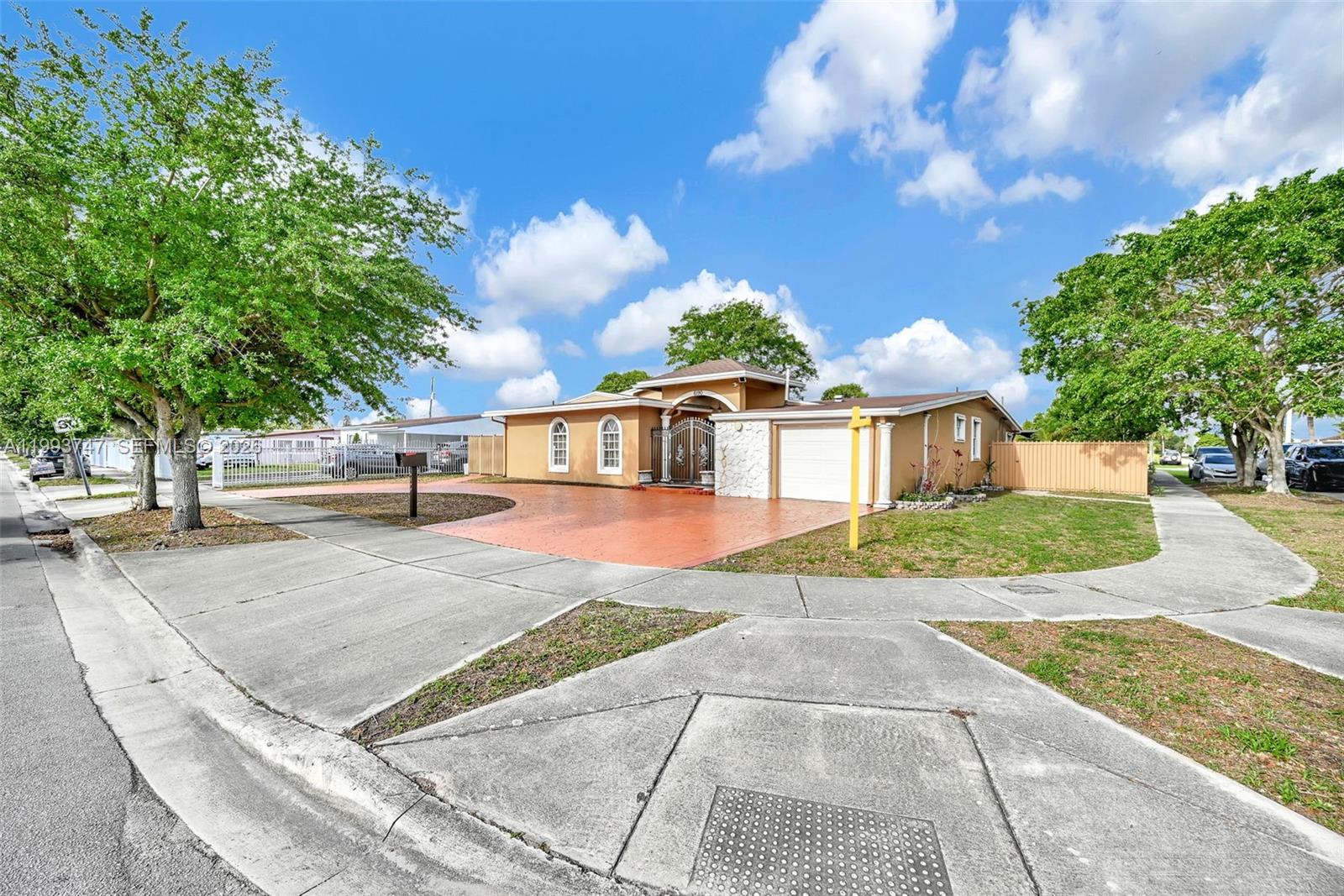 6190 W 14th Ave, Hialeah FL 33012