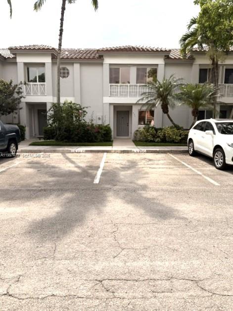 PEMBROKE PINES, FL — photo 2 of 29