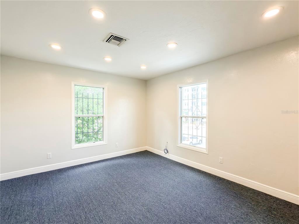 703 E PINE STREET, ORLANDO, FL — photo 4 of 27