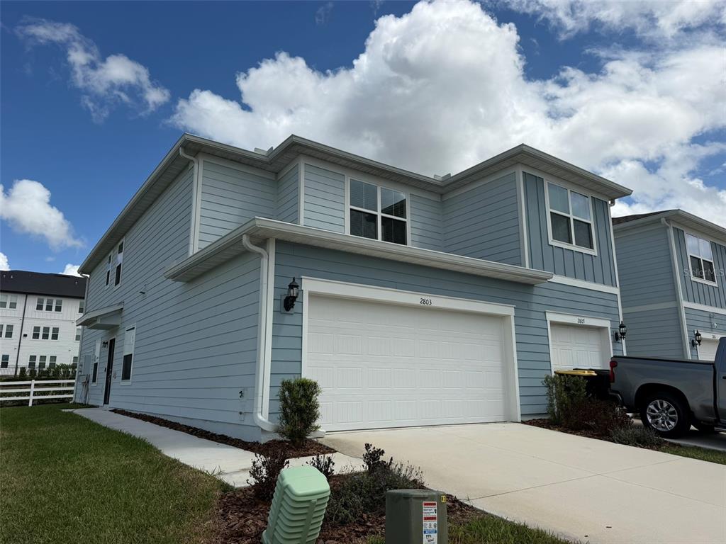 2803 STUNNING AVENUE