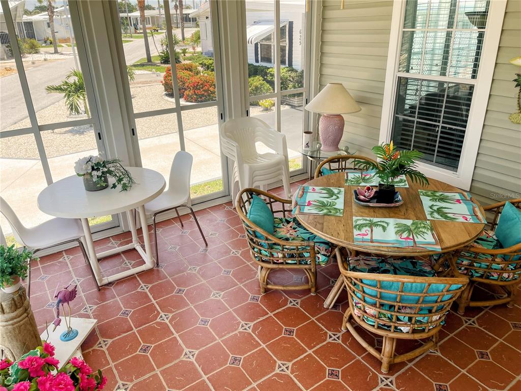 623 LEISURE, VENICE, FL — photo 3 of 27