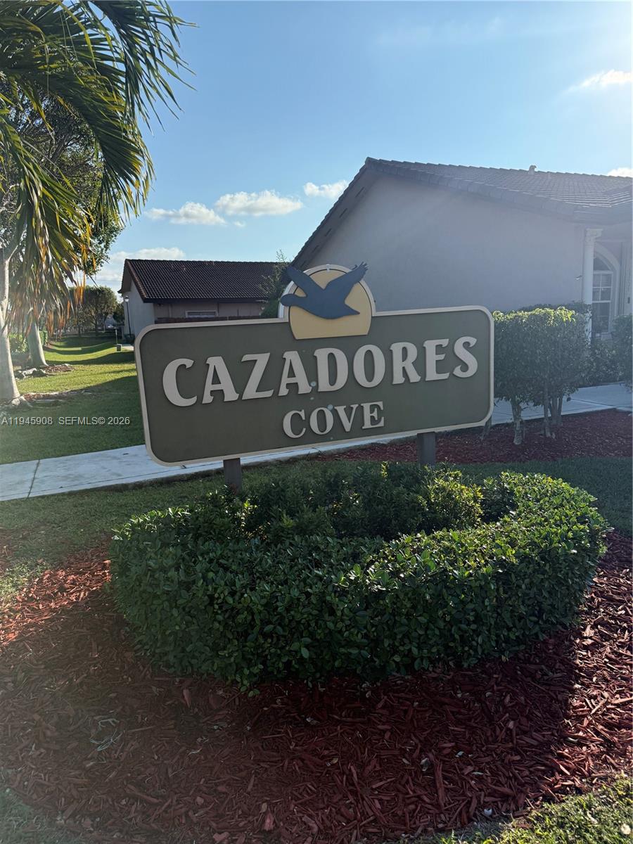 13772 SW 169th Ln, Miami FL 33177