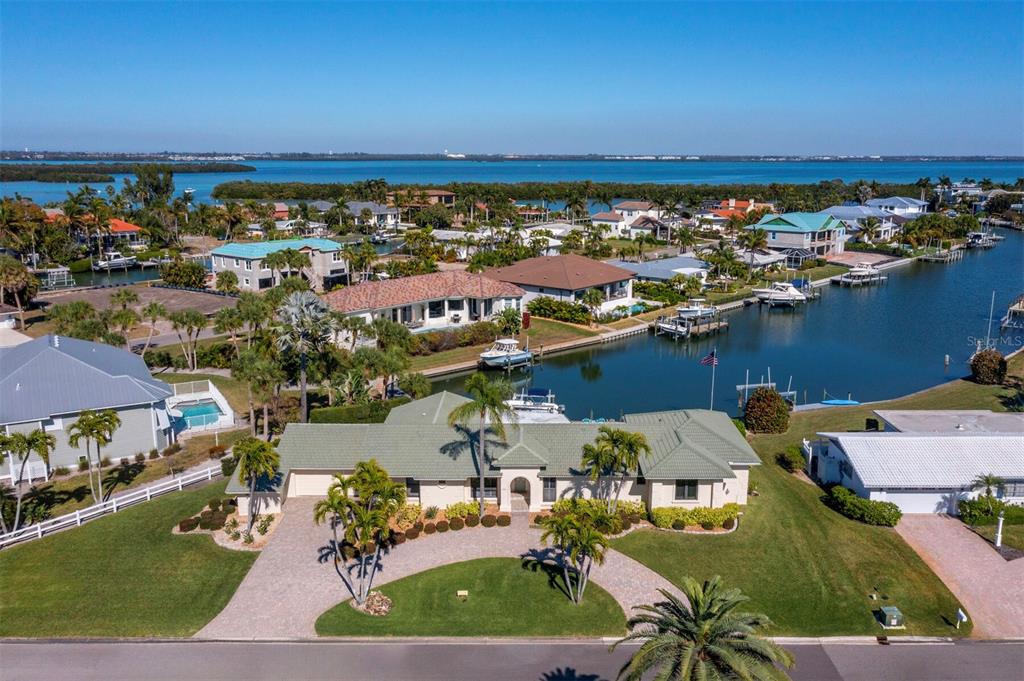 5970 EMERALD HARBOR DRIVE, LONGBOAT KEY, FL — photo 2 of 30
