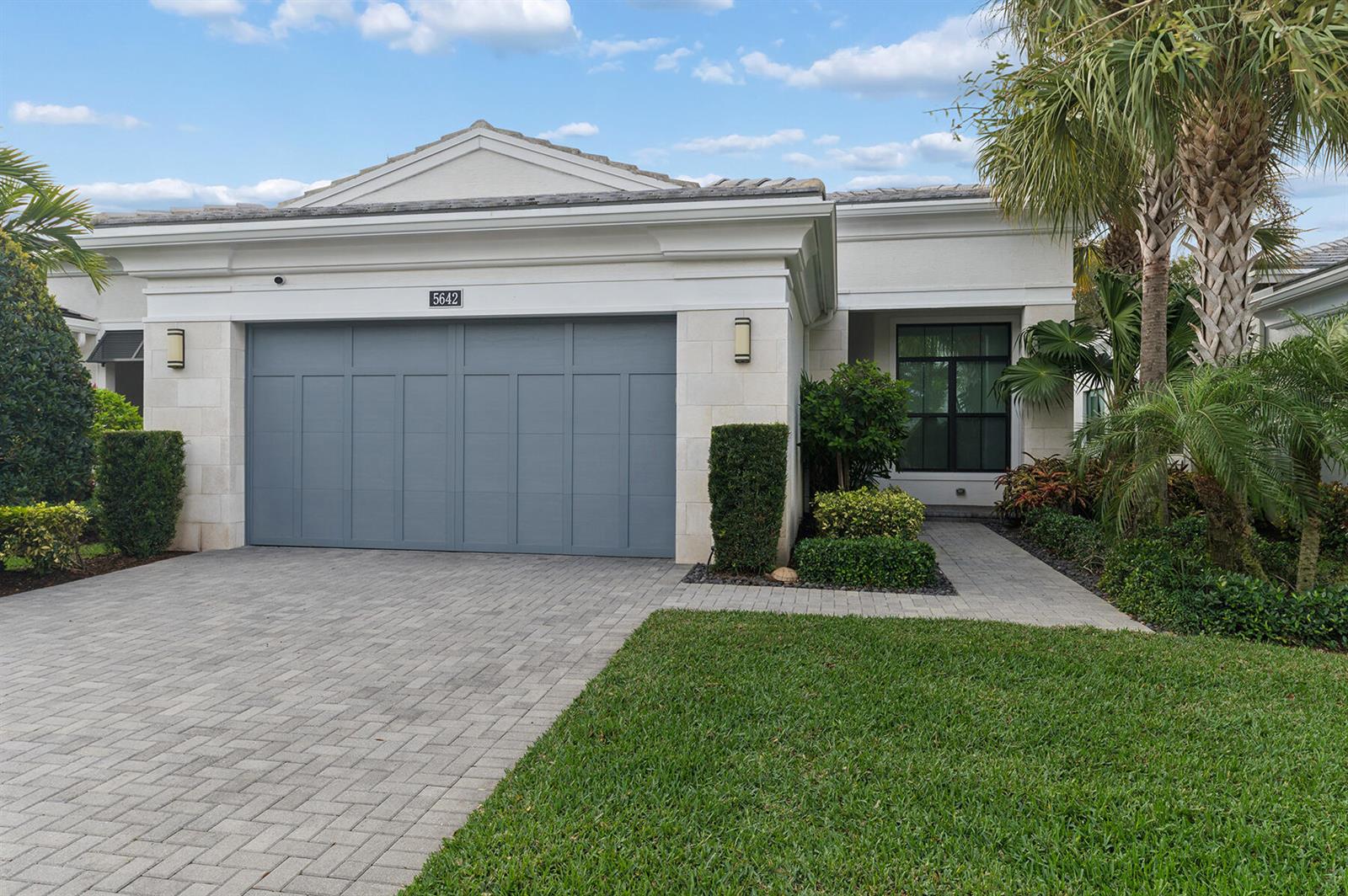 5642 Delacroix Terrace, Palm Beach Gardens FL 33418