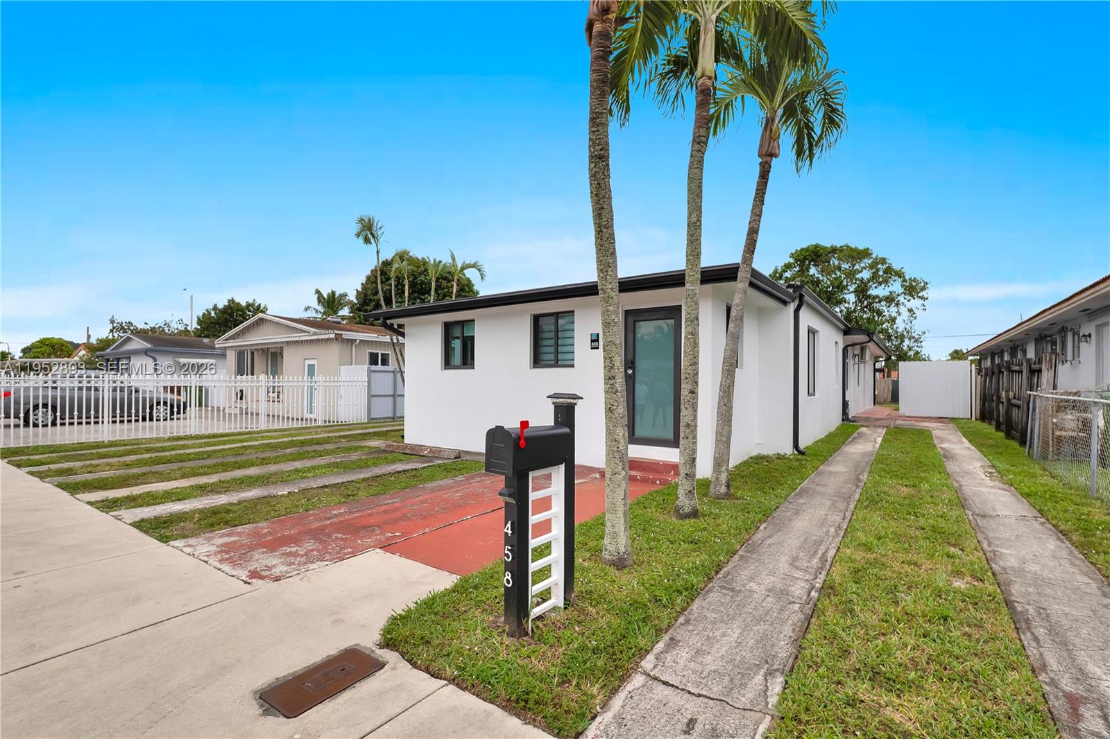 458 E 20th St, Hialeah FL 33013, HIALEAH, FL — photo 3 of 30
