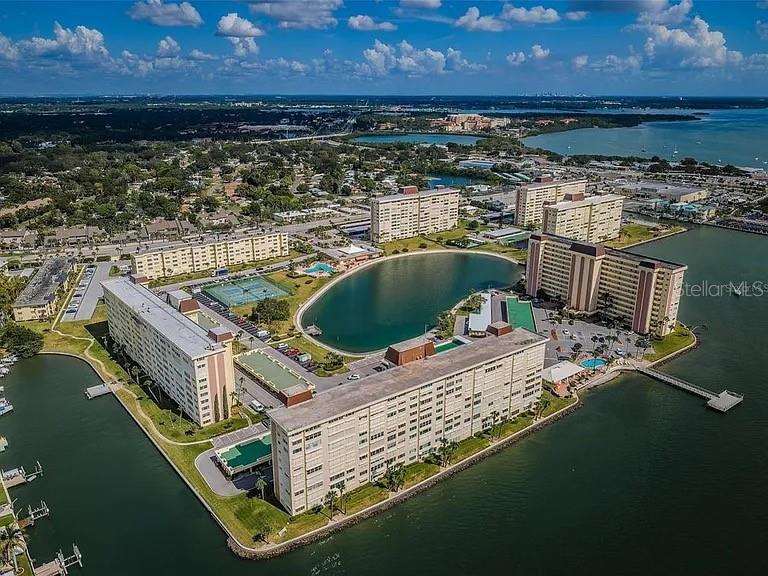 4575 COVE CIRCLE UNIT 703
