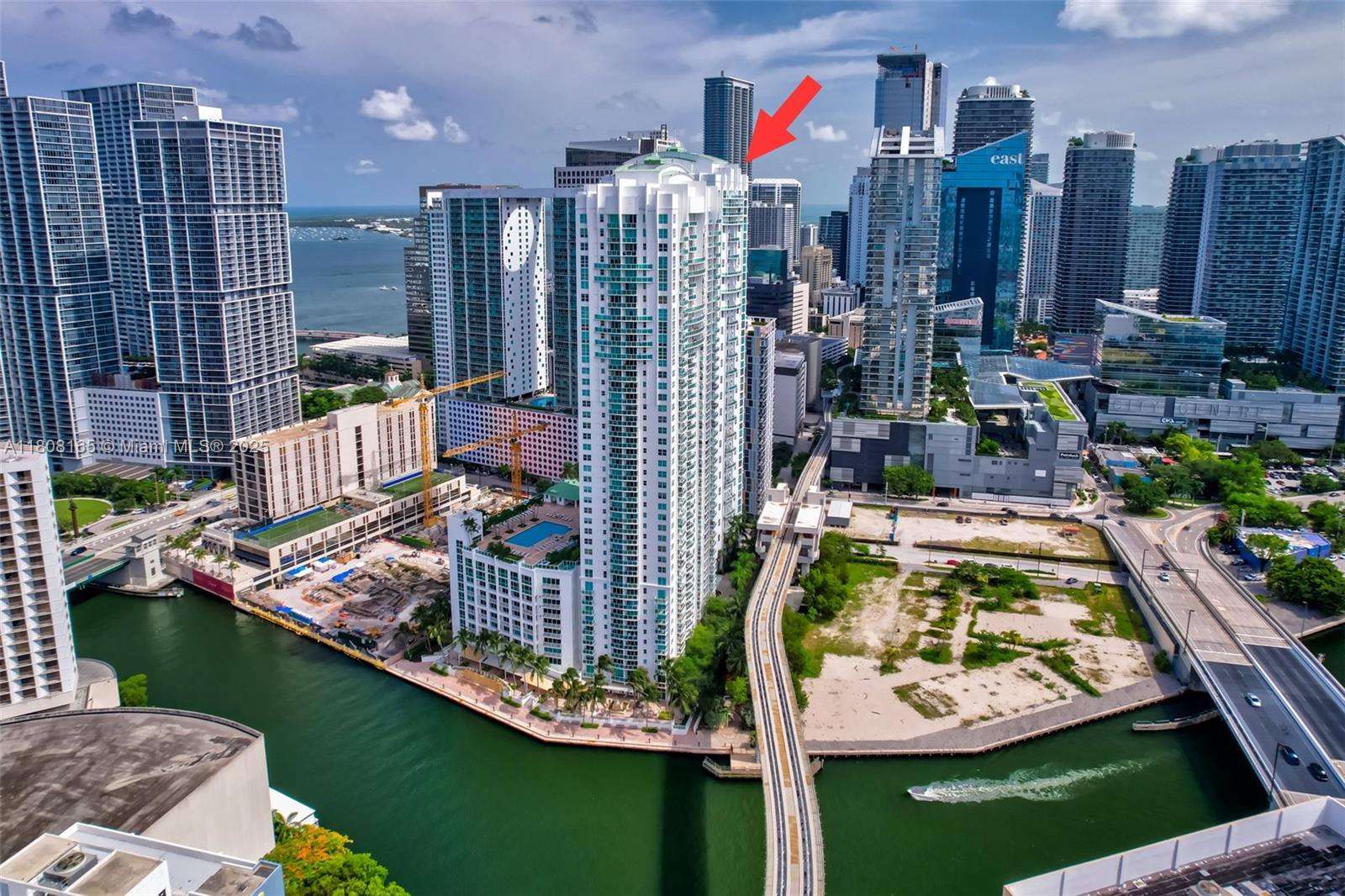41 SE 5th St # 1012, Miami FL 33131