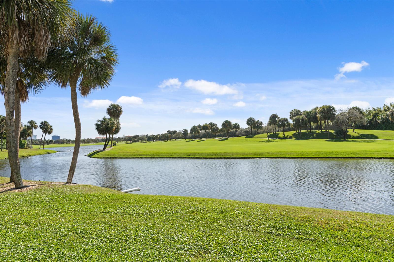 2435 Presidential Way, West Palm Beach FL 33401