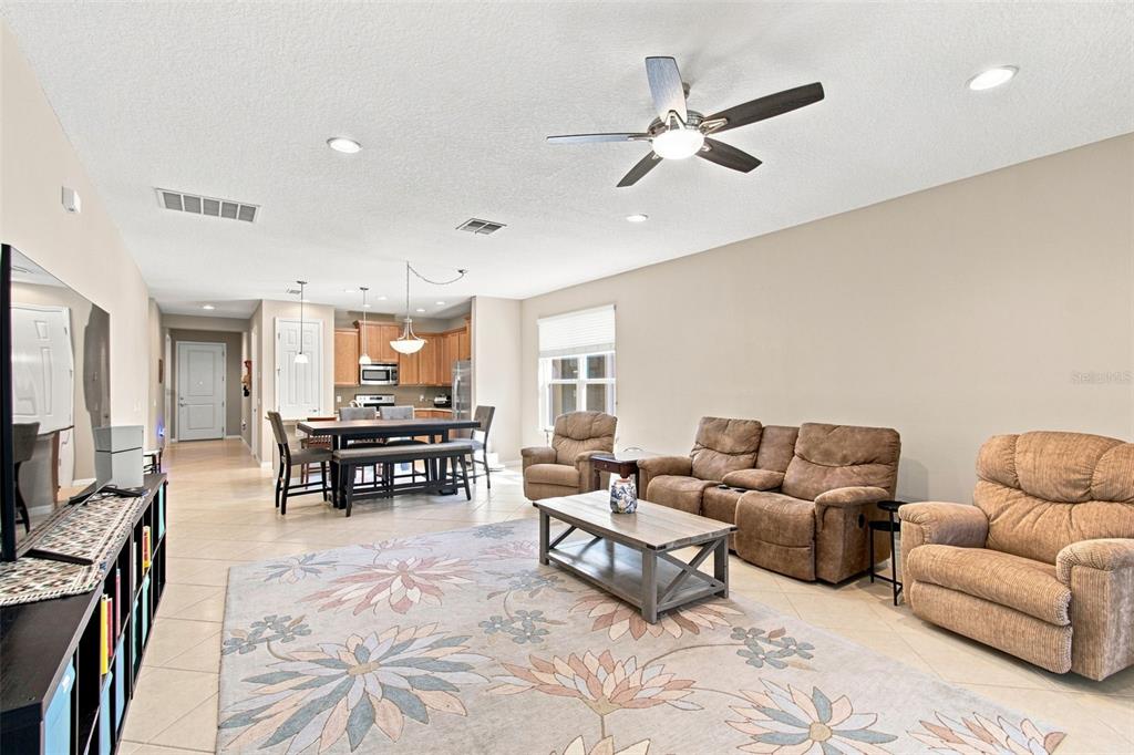 1055 HARBOR RIDGE DRIVE, POINCIANA, FL — photo 5 of 30
