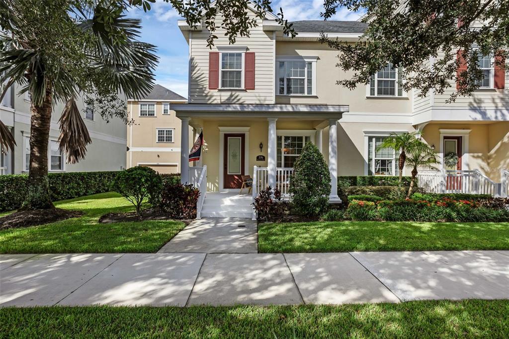 376 INNISBROOK LANE