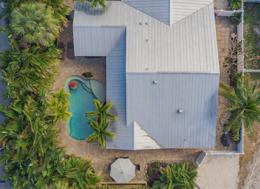 201 54TH STREET, HOLMES BEACH, FL — photo 3 of 30