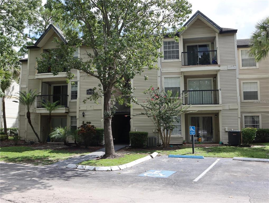 1948 LAKE ATRIUMS CIRCLE UNIT 118