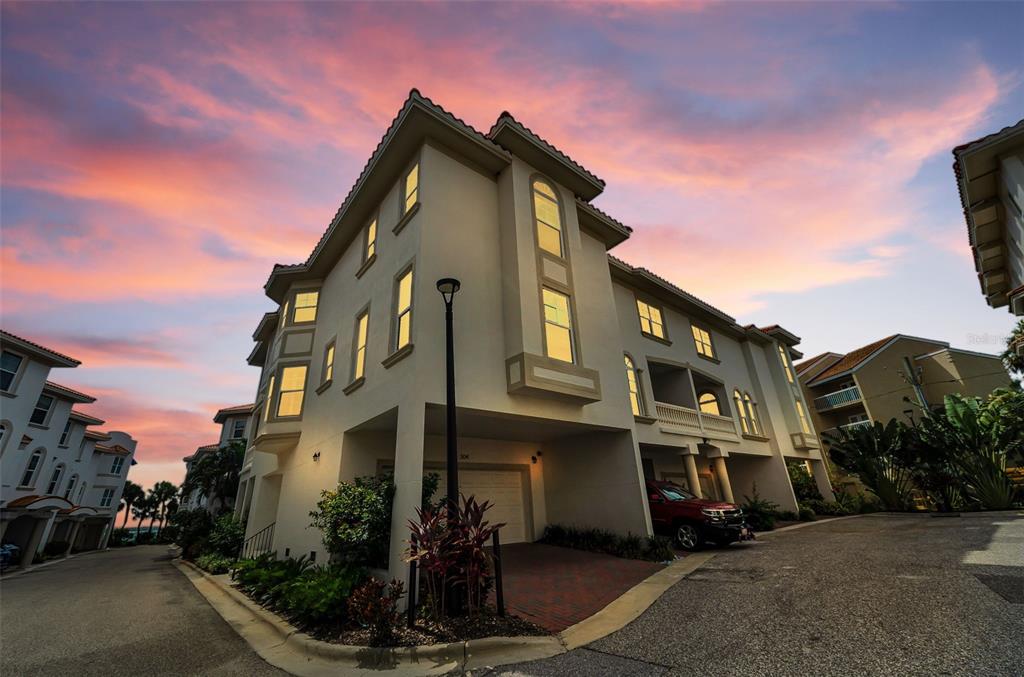1340 BAYSHORE BOULEVARD UNIT 304