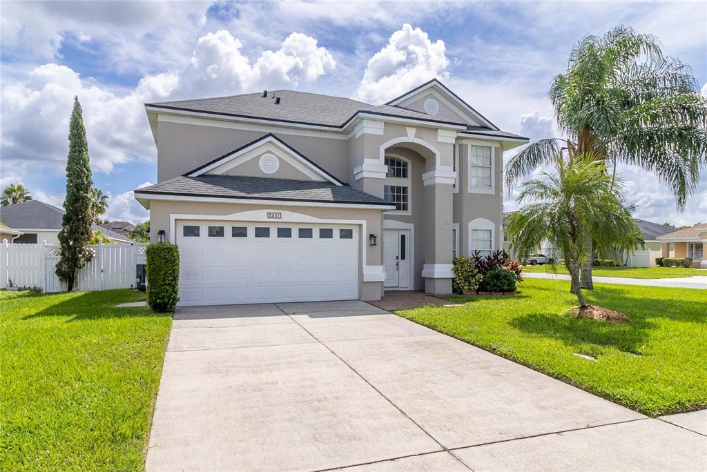 3201 FALCON POINT DRIVE
