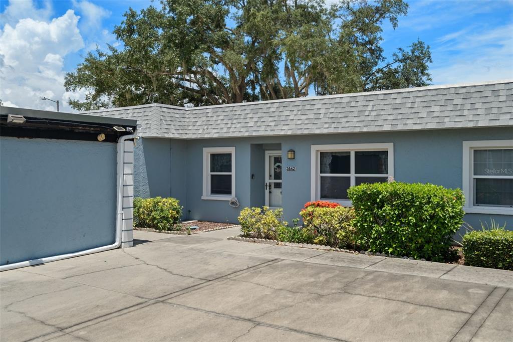 3642 TROPHY BOULEVARD, NEW PORT RICHEY, FL — photo 4 of 30