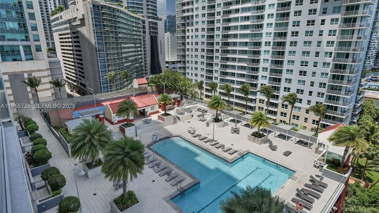 1155 Brickell Bay Dr # 1006, Miami FL 33131