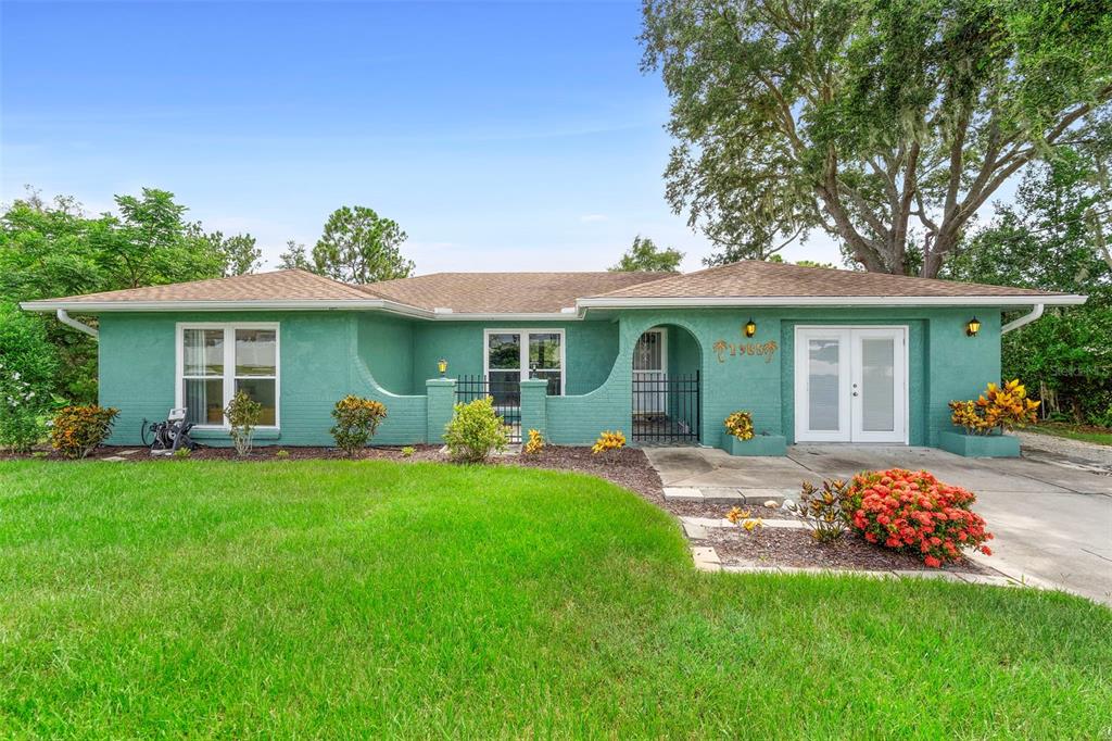 1985 MONTEREY DRIVE