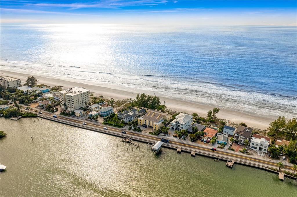 20204 GULF BOULEVARD UNIT 4