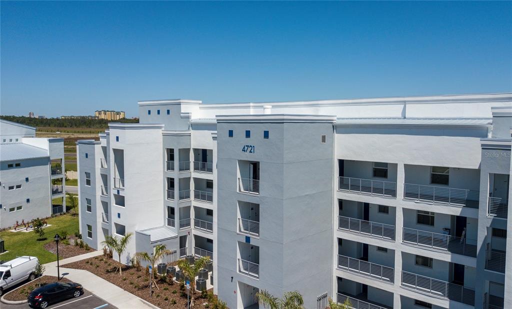 4721 CLOCK TOWER DRIVE UNIT 306