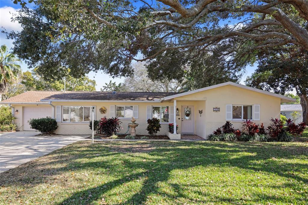 1549 SAN CHRISTOPHER DRIVE