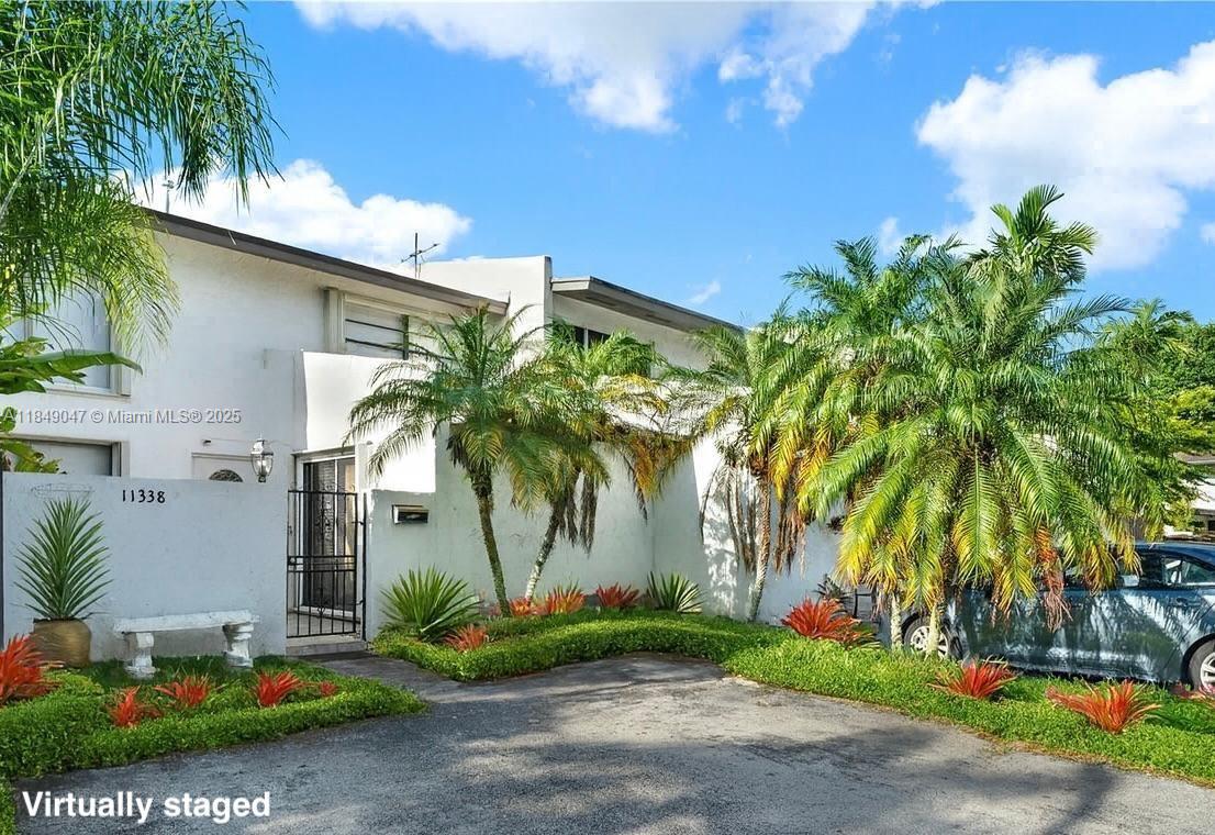 11338 SW 69th Ln, Miami FL 33173