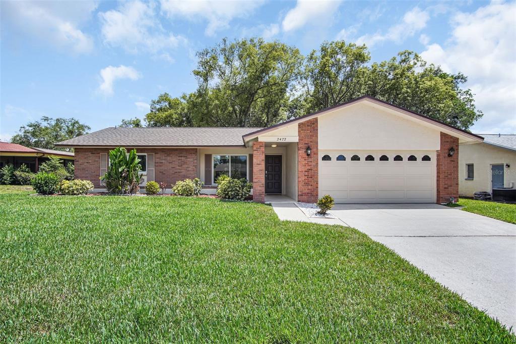2472 MALCOLM DRIVE
