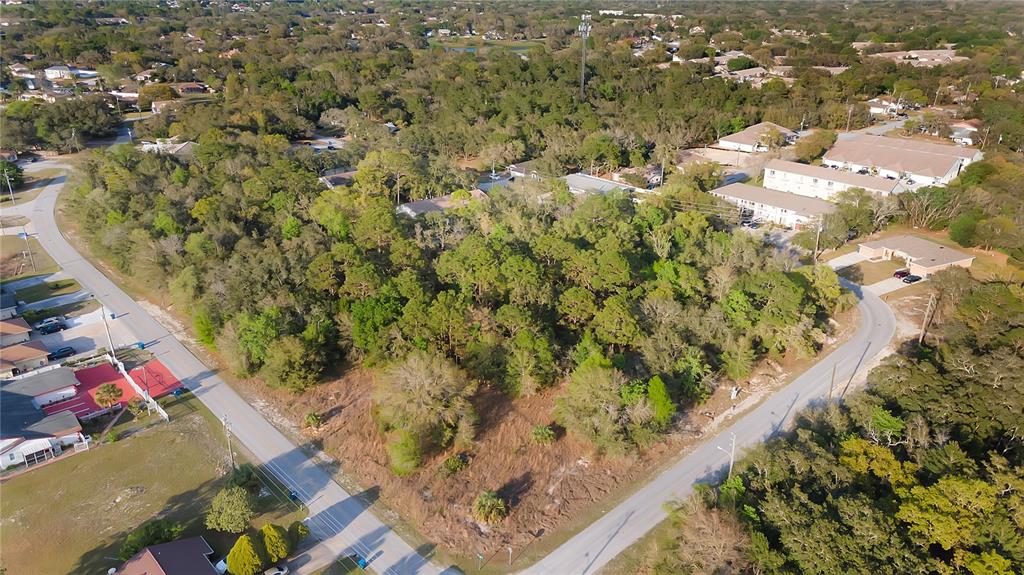 7361 POND CIRCLE, SPRING HILL, FL — photo 4 of 10