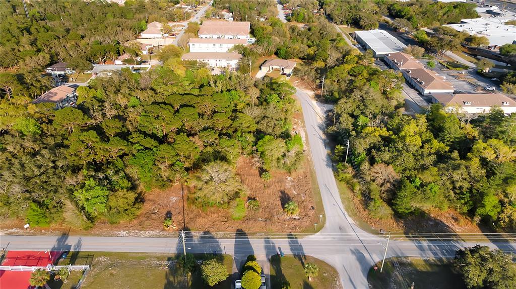 7361 POND CIRCLE, SPRING HILL, FL — photo 5 of 10
