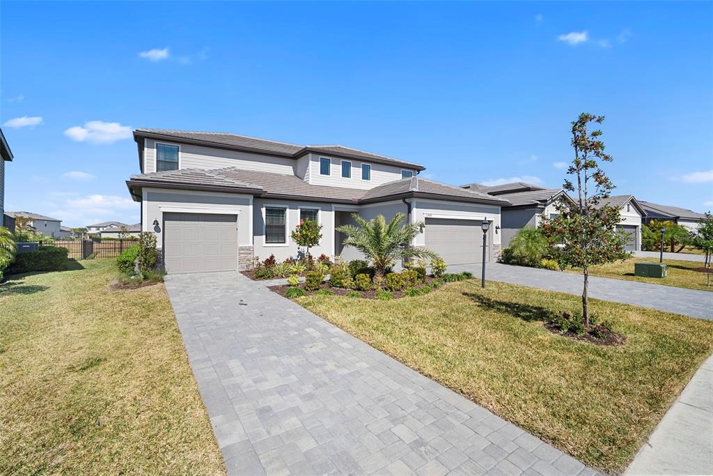 15449 WHITE LINEN DRIVE, BRADENTON, FL — photo 2 of 30