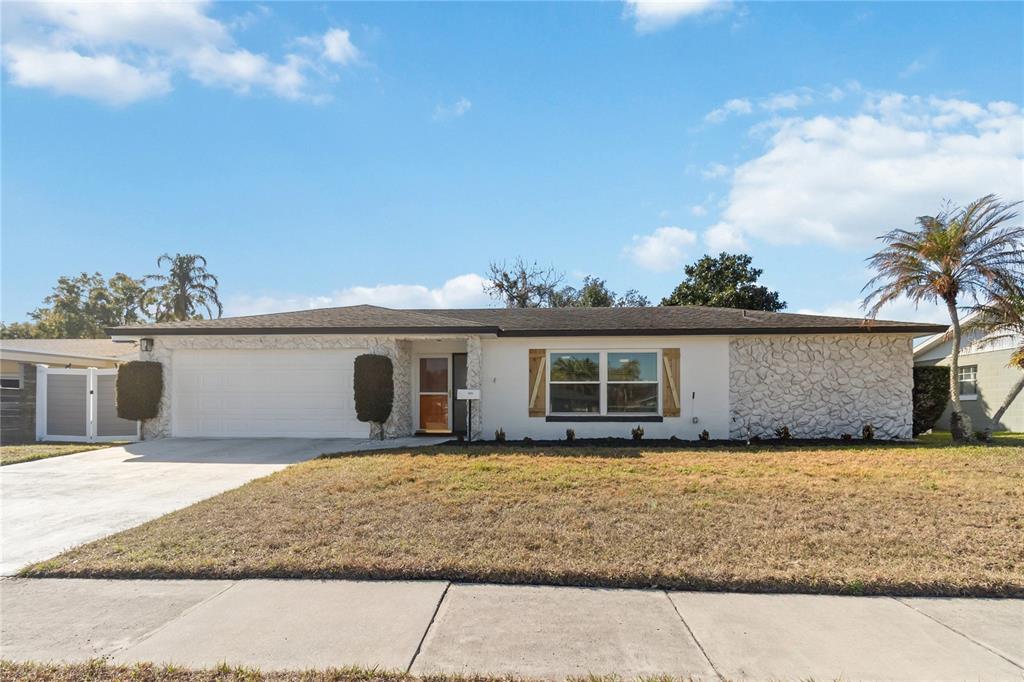 1220 BONNIE LOU DRIVE