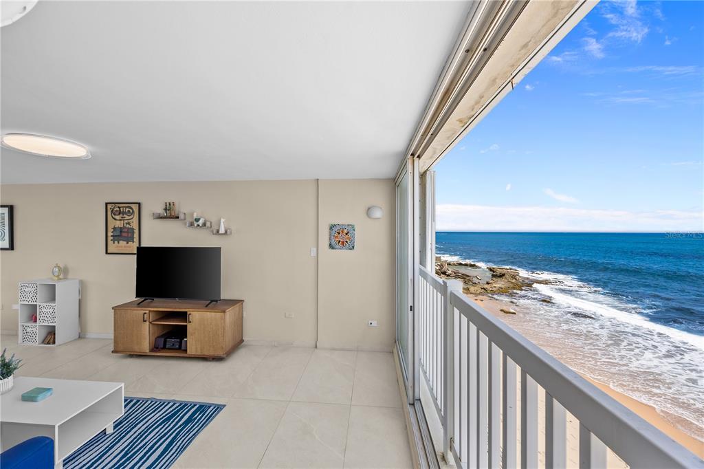 1035 AVE ASHFORD UNIT 302