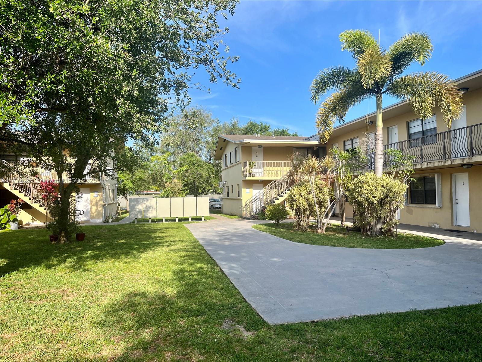 4450 SW 67th Ave # U, Miami FL 33155