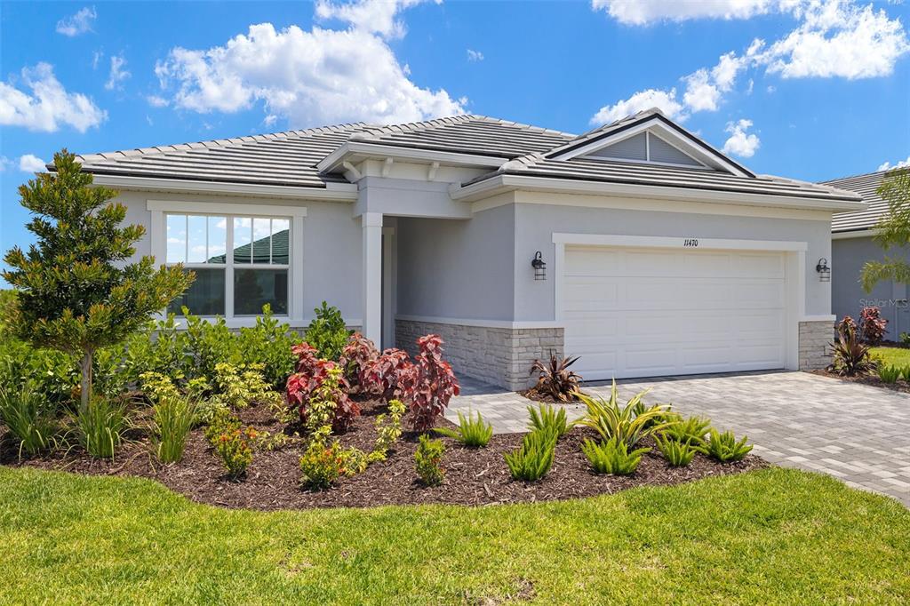 11470 MYAKKA BLUE DRIVE