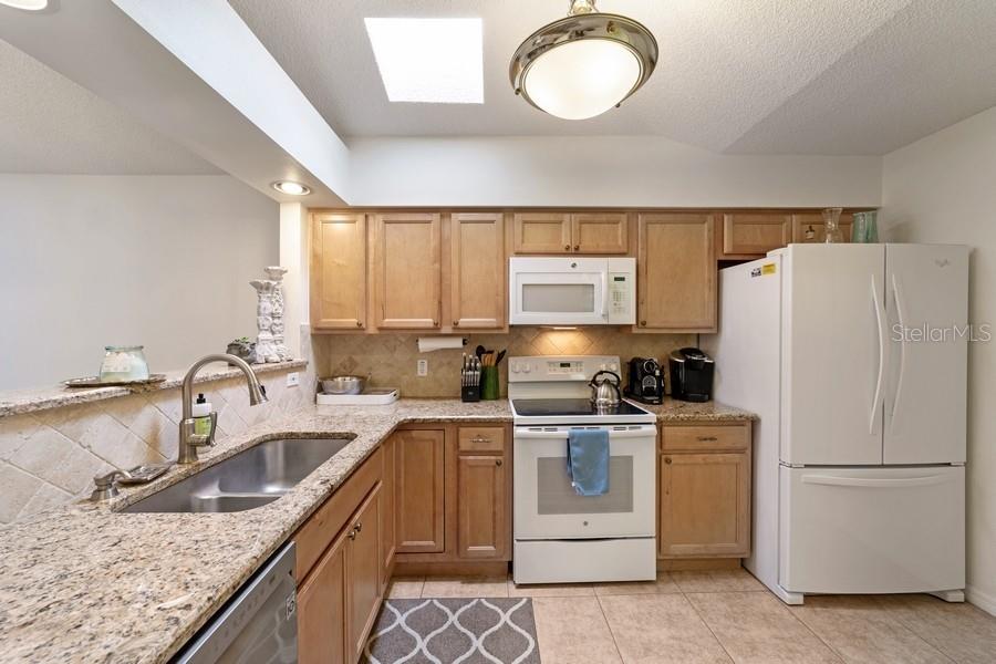 2038 NW 50TH AVENUE, OCALA, FL — photo 4 of 14