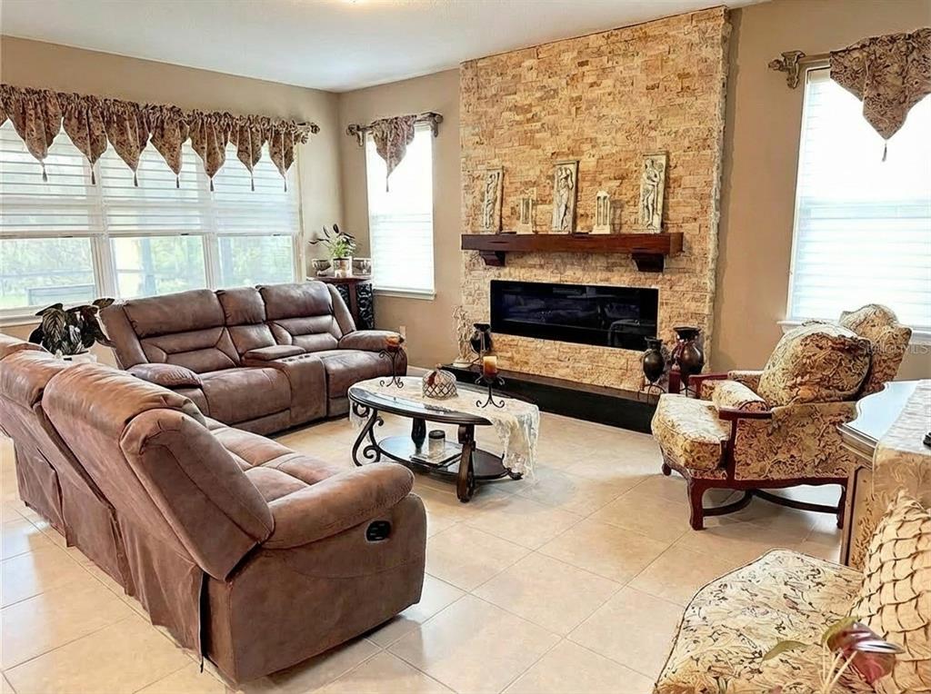 8760 OCEAN TIDES COVE, PARRISH, FL — photo 5 of 30