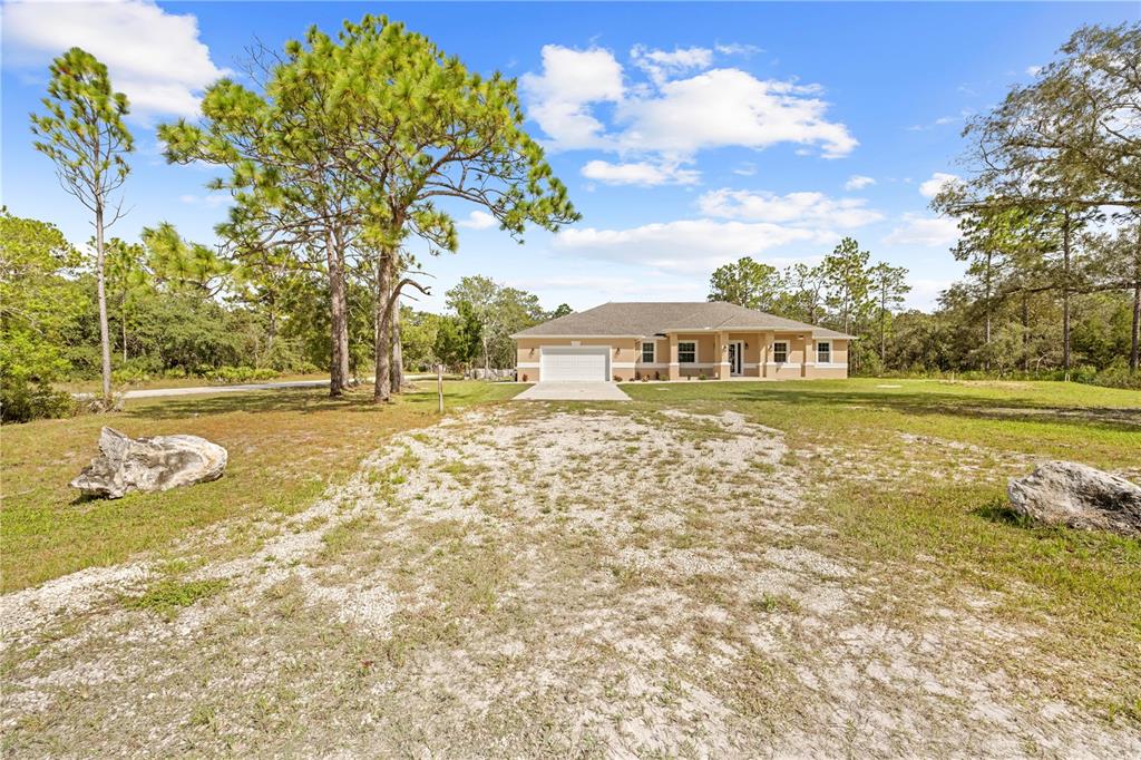 18130 PARROT ROAD, WEEKI WACHEE, FL — photo 4 of 30