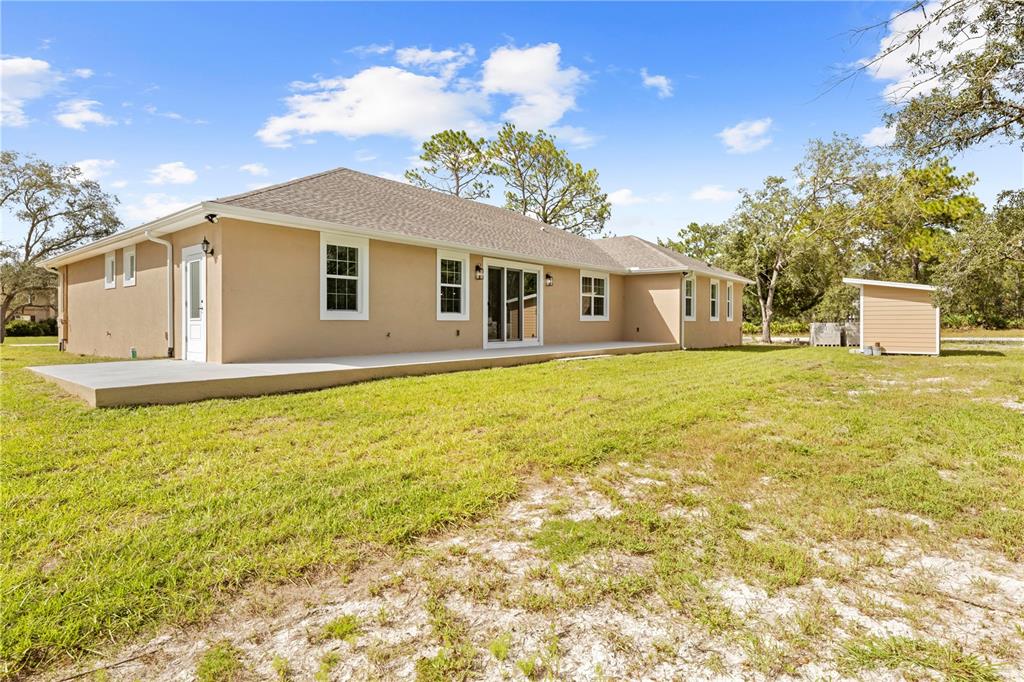 18130 PARROT ROAD, WEEKI WACHEE, FL — photo 5 of 30