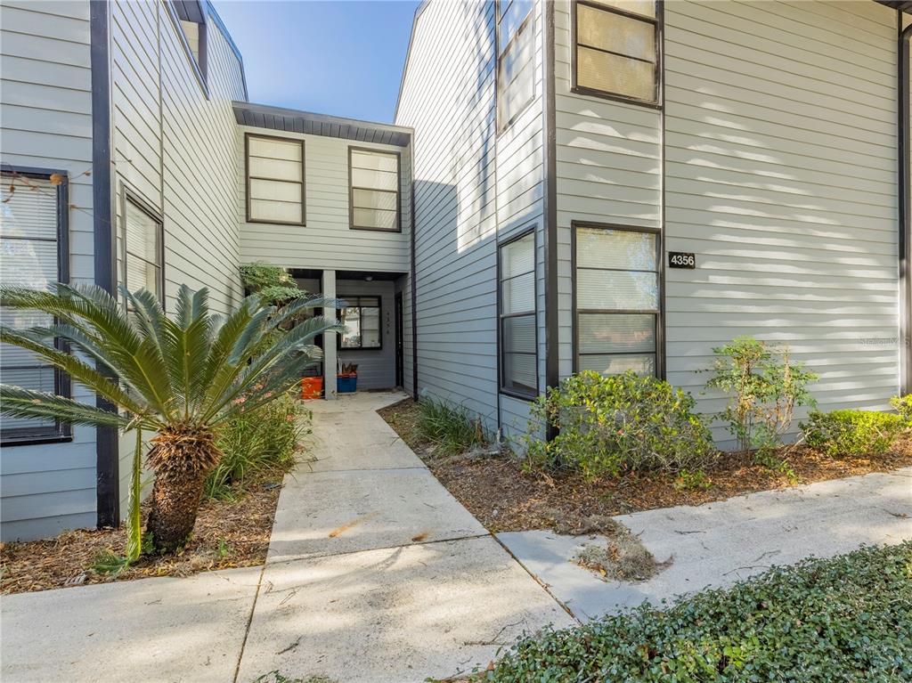 4356 SW 20TH LANE